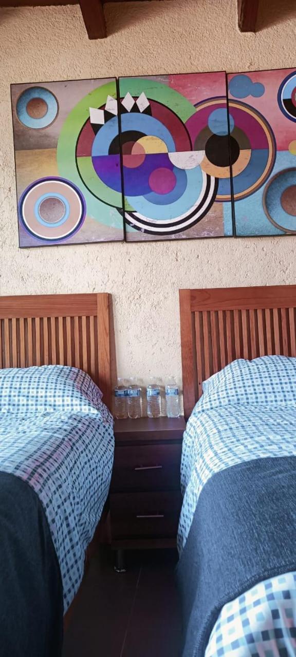 Alebrije Hotel Boutique Аманалько-де-Бесерра Экстерьер фото